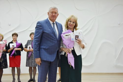 Заинские педагоги получили награды в честь Дня учителя