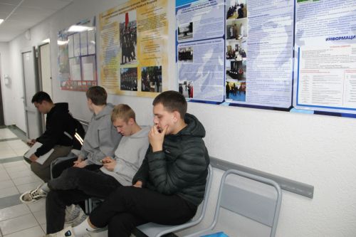 Зәйдән көзге чакырылышта беренче төркем егетләрне армияга озатуга әзерлек бара