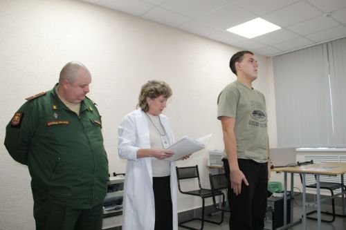 Зәйдән көзге чакырылышта беренче төркем егетләрне армияга озатуга әзерлек бара