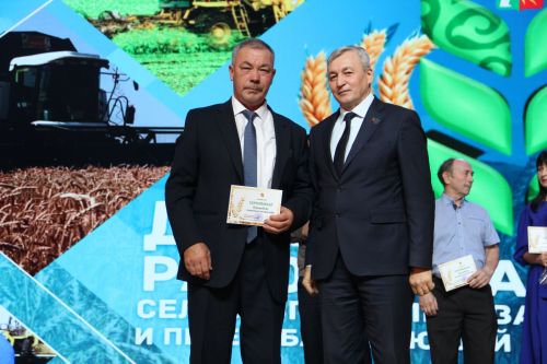 Яркие моменты праздника урожая-2025 в Заинске