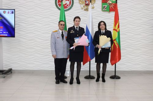 Зәйдә полиция хезмәткәрләре һөнәри бәйрәмнәрен билгеләп үтте