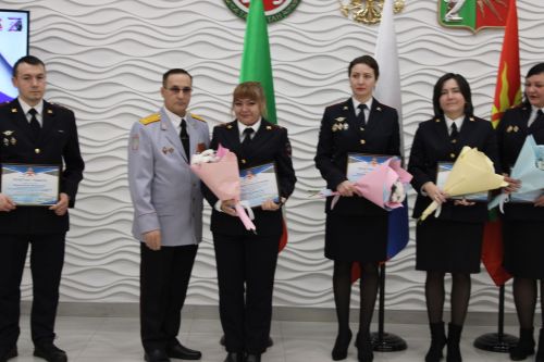 Зәйдә полиция хезмәткәрләре һөнәри бәйрәмнәрен билгеләп үтте