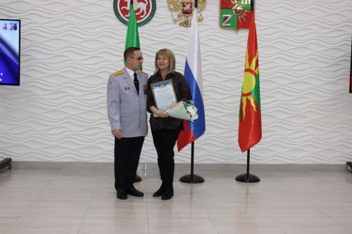 Зәйдә полиция хезмәткәрләре һөнәри бәйрәмнәрен билгеләп үтте