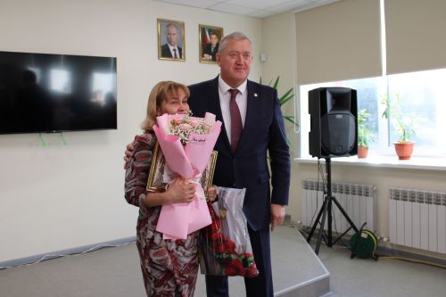 Ялга кайткач очрашу