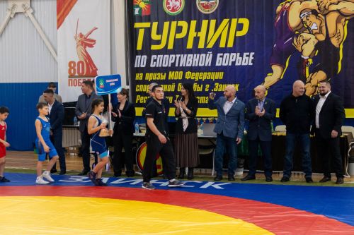 Зәйдә ирекле көрәш федерациясе призына турнир узды