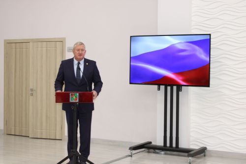 Вручение наград семьям погибших военнослужащих СВО в Заинске: церемония в ДК Энергетик