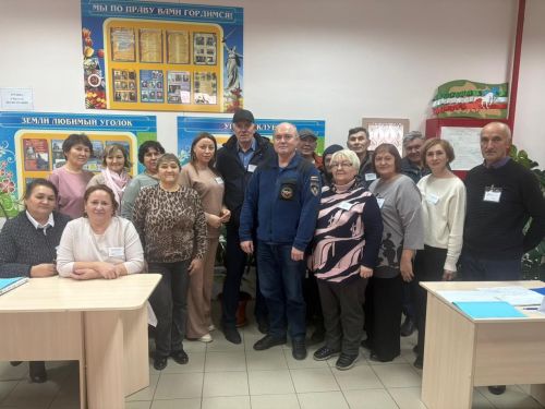 На учениях в селе Старый Токмак Заинского района спасали скот от паводка и разворачивали пункты для приема эвакуированных