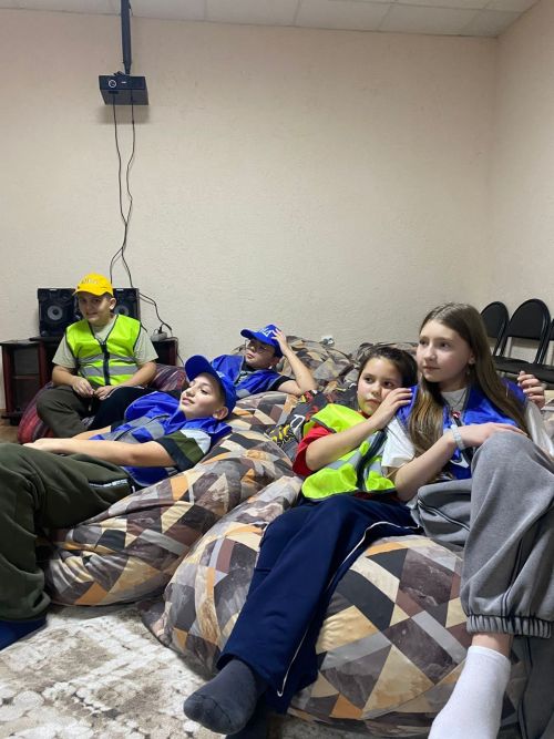 Квиз по безопасности дорожного движения прошел в молодежном клубе «Юность» Заинска
