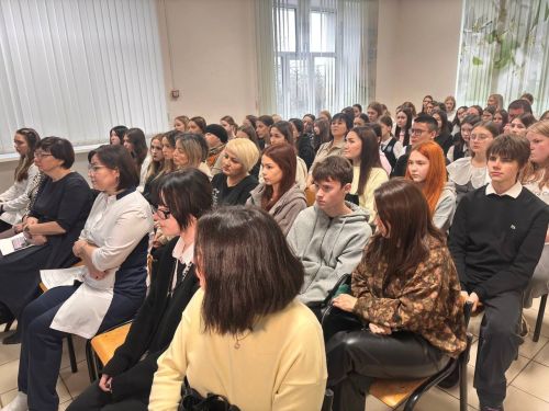 Выбор в пользу медицины: заинские старшеклассники познакомились с будущей профессией
