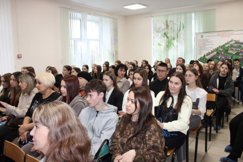 Выбор в пользу медицины: заинские старшеклассники познакомились с будущей профессией