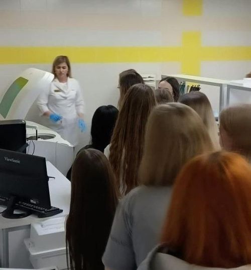 Выбор в пользу медицины: заинские старшеклассники познакомились с будущей профессией