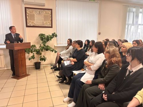 Выбор в пользу медицины: заинские старшеклассники познакомились с будущей профессией