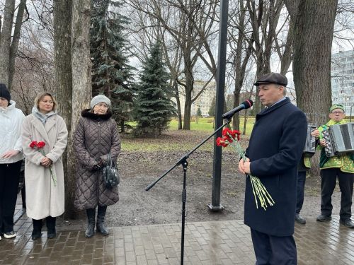 Сегодня в Заинске почтили память бывшего главы Заинского района Рината Фардиева