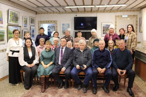 Зәй музеенда акварелист Владимир Кондратенко күргәзмәсе ачылды