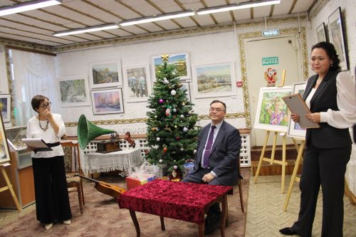 Зәй музеенда акварелист Владимир Кондратенко күргәзмәсе ачылды