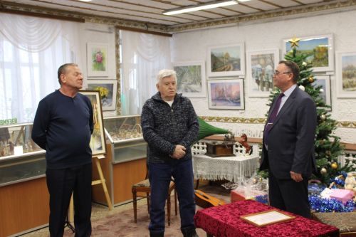 Зәй музеенда акварелист Владимир Кондратенко күргәзмәсе ачылды