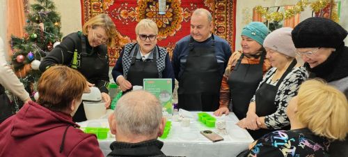 Үзенчәлекле мастер-класста зәйлеләр йорт өчен декоратив элементлар ясадылар