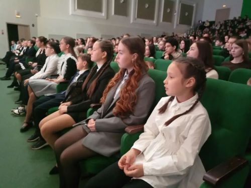 Зәйдә уку алдынгыларының  «Чыршы бәйрәме» уза