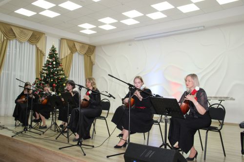 Зәй музыка мәктәбе коллективы иҗади кичә бүләк итте