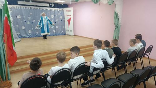 Снегурочка ГТО провела праздник спорта для особенных детей в Заинской школе № 9