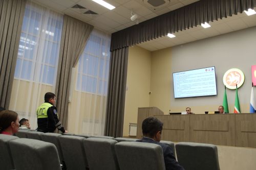 Заинск готовится к Новому году: меры безопасности на дорогах и в праздничные дни