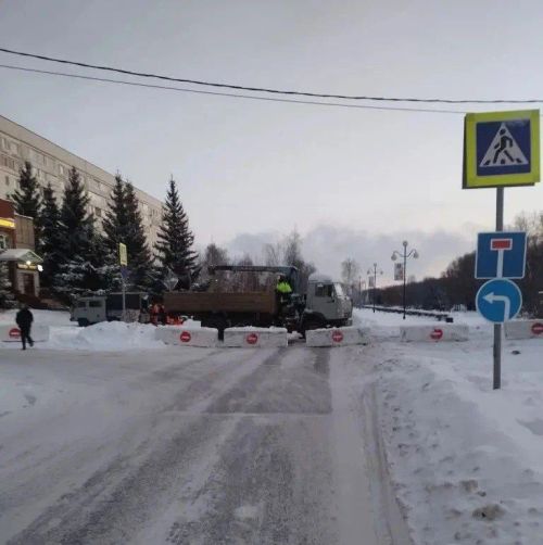 В Заинске временно перекрыли улицу Ефимова на период праздников