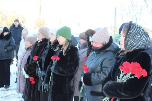 В Заинске установлена памятная доска герою Ниязу Харрасову