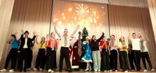 Зәй политехник көллияте студентлары Яңа ел мюзиклы куйды