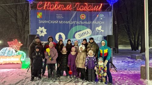 Юные спортсмены Заинска завершили год яркими победами на льду, борцовском ковре и беговых дорожках