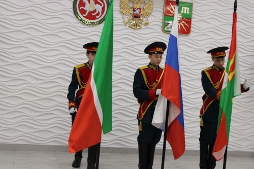 Зәйдә Ватан Геройлары көнендә махсус операциядә һәлак булганнарның гаиләләренә дәүләт бүләкләре тапшырылды