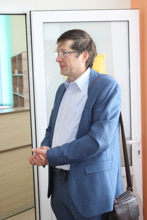 В Заинской ЦРБ старшеклассников познакомили с миром медицины