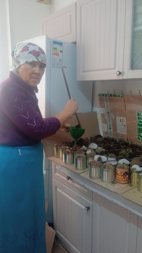 Окопные свечи и иконы отправляет бойцам  Крестовоздвиженская церковь Заинского района