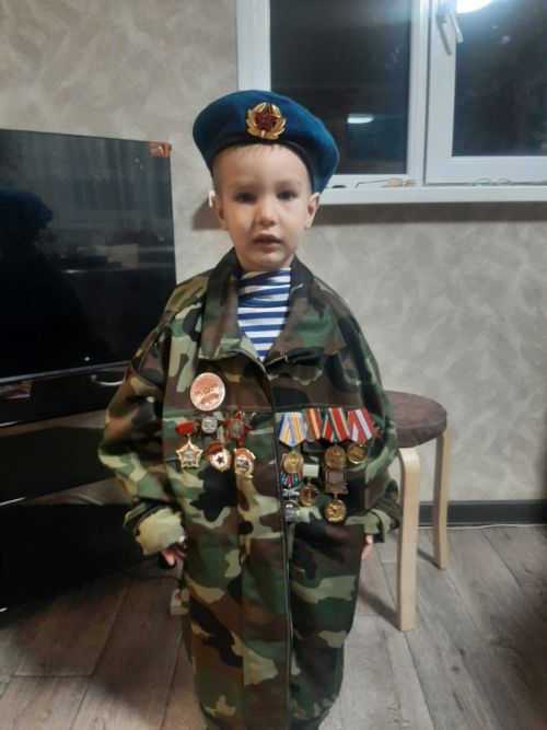 Әфган җирендәге бәрелешләргә беренчеләрдән кергән ул