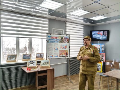 В Заинском центре «Радость» школьники встретились с участниками боевых действий