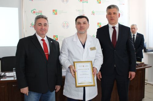 Зәйдә нәтиҗәле хезмәтләре өчен сәламәтлек саклау өлкәсендә тырыш эшләүчеләр хөрмәтләнде