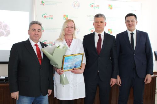 Зәйдә нәтиҗәле хезмәтләре өчен сәламәтлек саклау өлкәсендә тырыш эшләүчеләр хөрмәтләнде