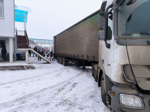 Зәйдә Ватанны саклаучылар көне уңаеннан хәрбиләргә гуманитар ярдәм озатылды