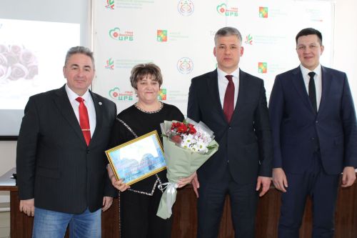 Зәйдә нәтиҗәле хезмәтләре өчен сәламәтлек саклау өлкәсендә тырыш эшләүчеләр хөрмәтләнде