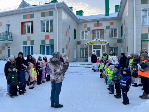 «Родительский патруль» в детском саду «Алтынчеч»: безопасность детей на дорогах в приоритете