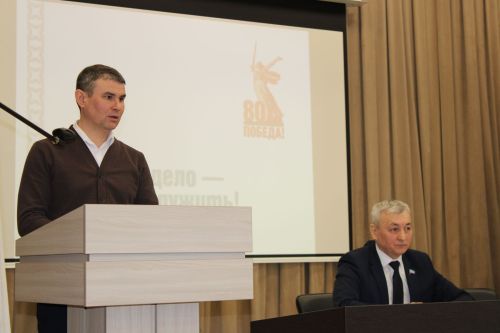 Зәйдә парламент дәресләрендә — патриотизм темасы