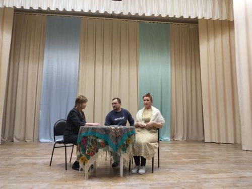 «Здравия желаем!»: Патриотический спектакль ко Дню защитника Отечества в Заинске