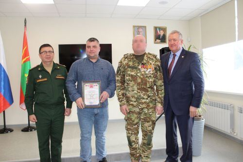 Зәйдә махсус хәрби операция зонасыннан ялга кайткан хәрбиләр белән чираттагы очрашу узды