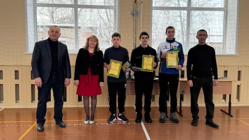 В селе Светлое Озеро Заинского района прошли спортивные соревнования памяти фронтовика-педагога