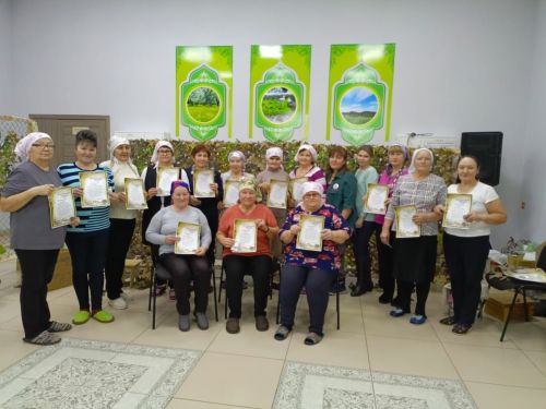 Зәйнең маскировка челтәрләре үрүчеләренә рәхмәт белдерелә
