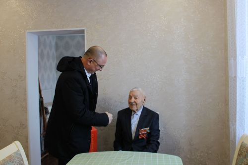 Зәй ветераннарына Бөек Җиңүнең 80 еллыгы уңаеннан медаль тапшырдылар
