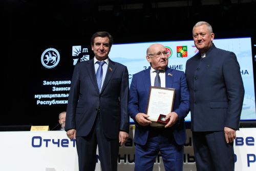 Юрий Камалтынов: «Зәй районында төрле дәрәҗә программалар нәтиҗәле кулланыла»