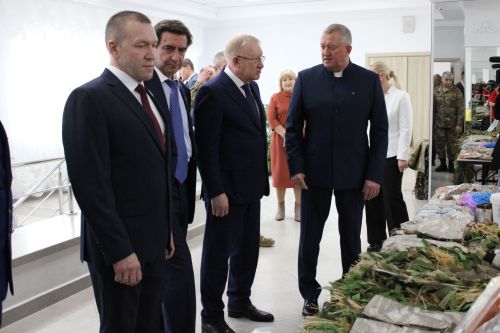 Заинцам вручили государственные награды на отчетном заседании Совета Заинского района