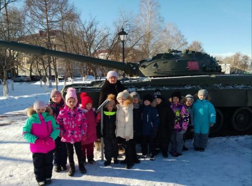 Примеры патриотизма заложены у заинцев с детства