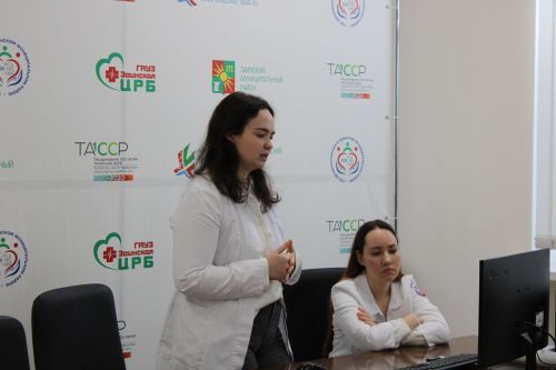 Студенты медицинского университета поделились опытом с заинскими школьниками