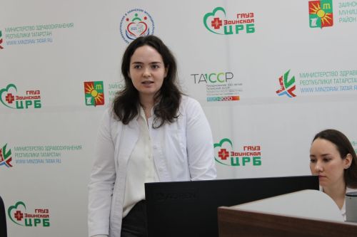 Студенты медицинского университета поделились опытом с заинскими школьниками